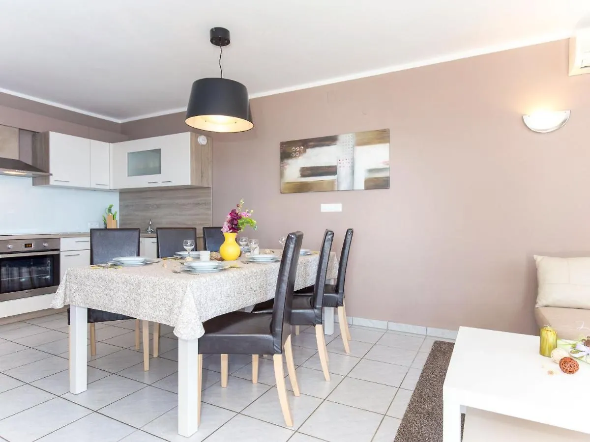 Holiday Home Casa Filip & Katja By Interhome Plomin